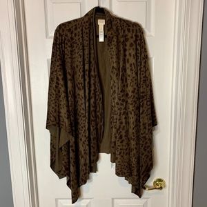 !NEW! Chico's Leopard Shawl (women)